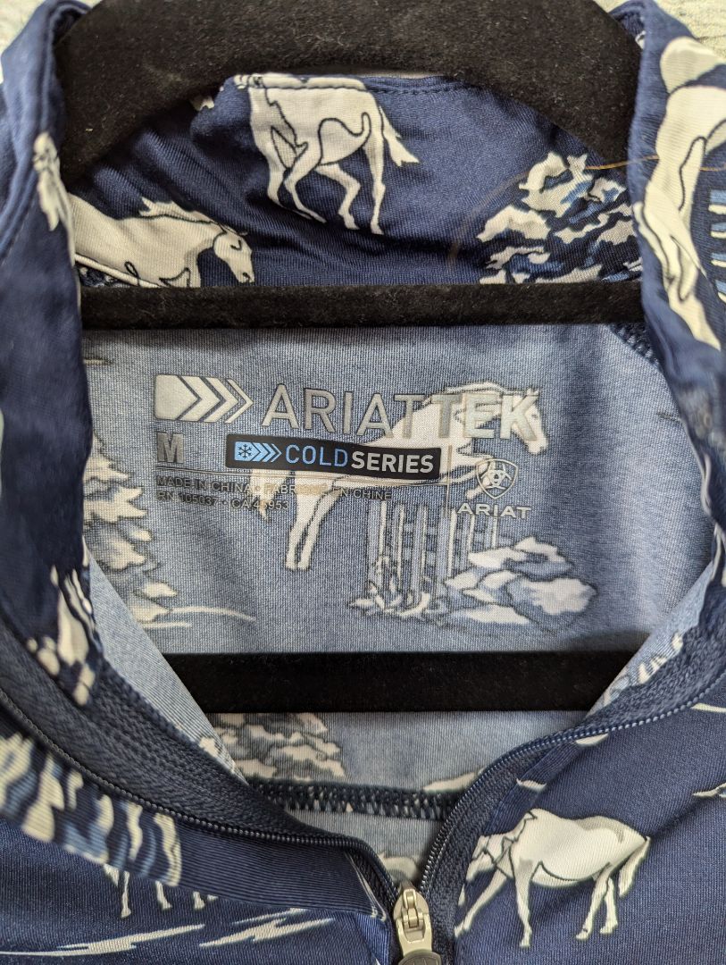 USED Ariat Youth Navy Horse Patterned Cold Series Long Sleeved Riding Top Medium Blue Horses