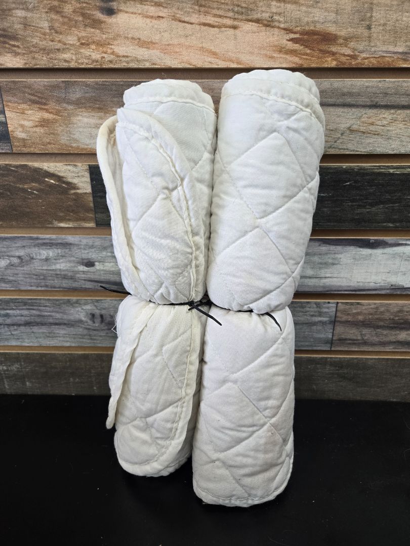 USED Quilted Leg Wraps 15" White