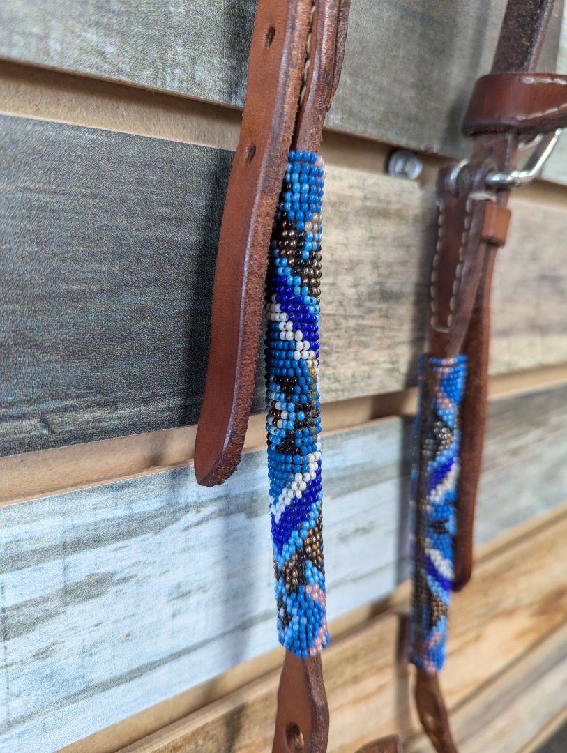 USED Beaded One-Eared Headstall Horse Medium Oil