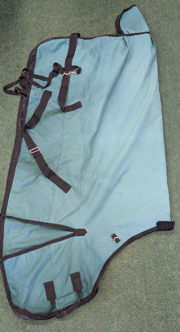 USED Tough1 Blanket with Nylon Straps 69” Green