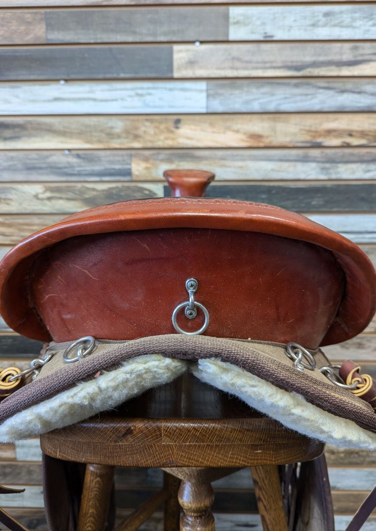USED Crest Ridge Saddlery Sentry Lite Trail Saddle 16" Brown