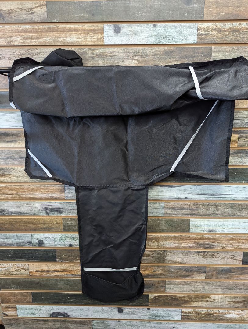 USED Tough1 Western Saddle Cover Black