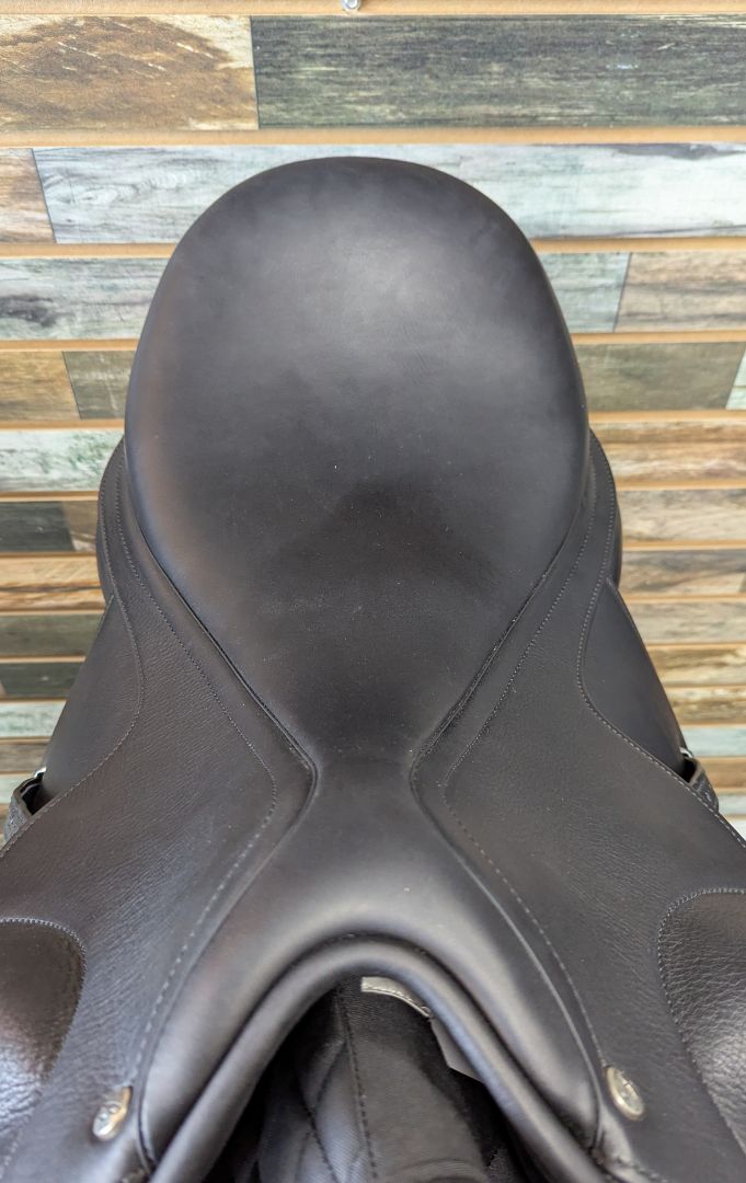 USED Bates Luxe Leather Dressage Saddle 18” Black