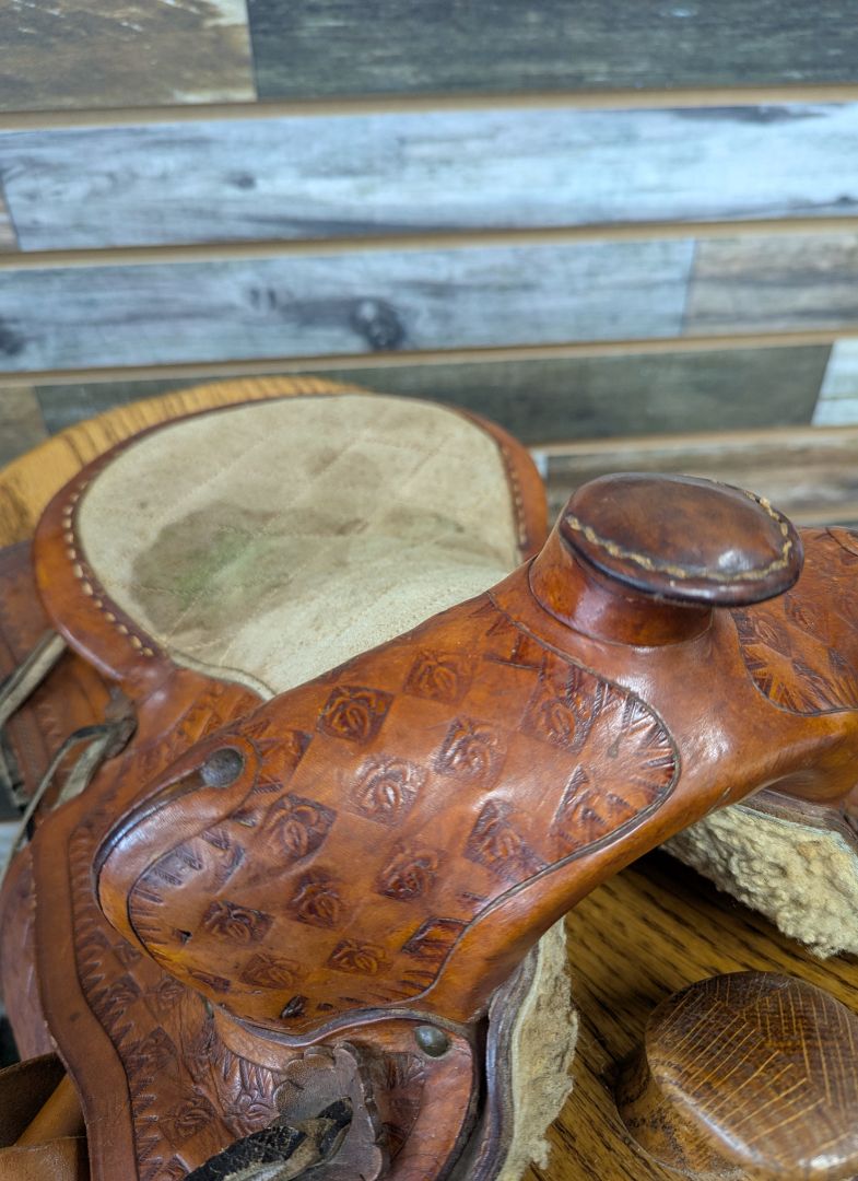 USED Mini Saddle 9 1/2" Light Oil