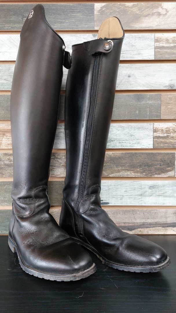 USED Cavallo Tall Boots US 8/9 Black