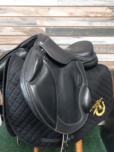 USED Collgiate Event English Saddle 16.5 Black
