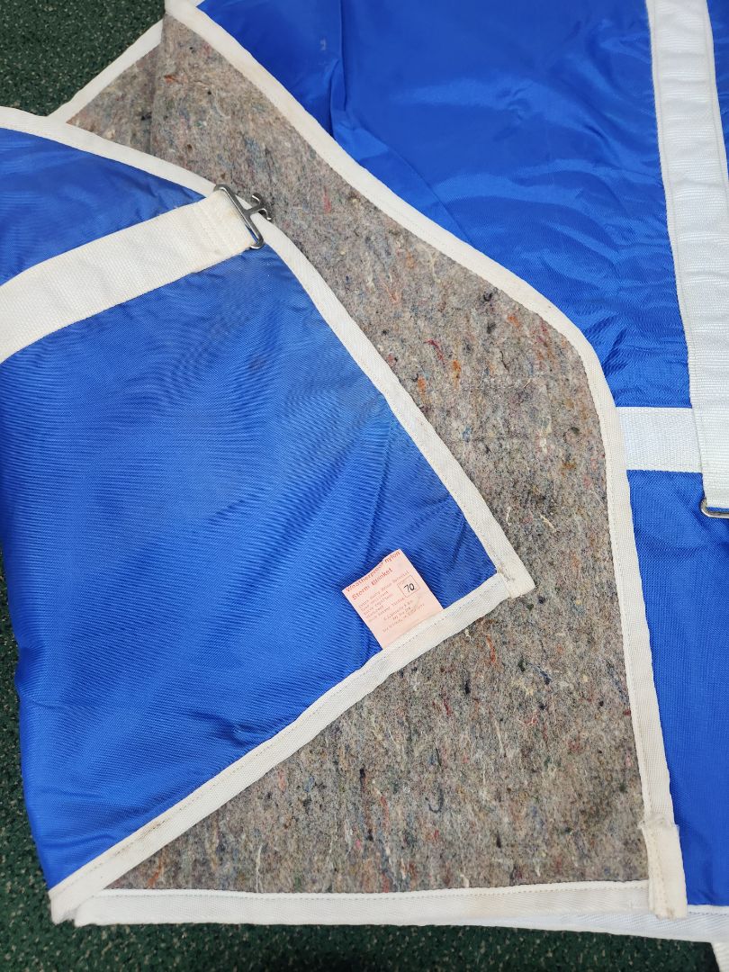 USED E.Z. Sensenig & Son Storm Sheet 70" Blue & White