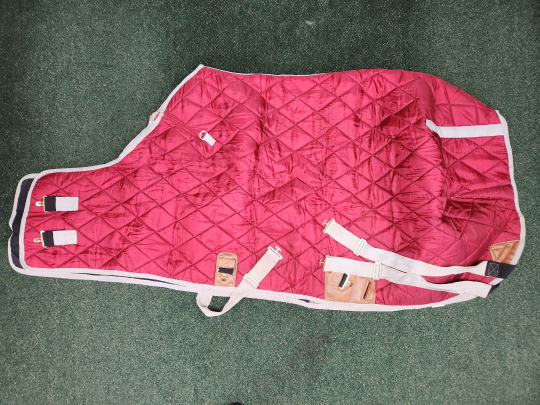 USED Winter Stable Blanket / Liner 74" Red