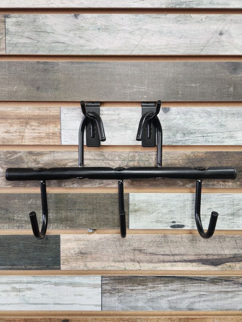 USED Travel Tack Hooks Black