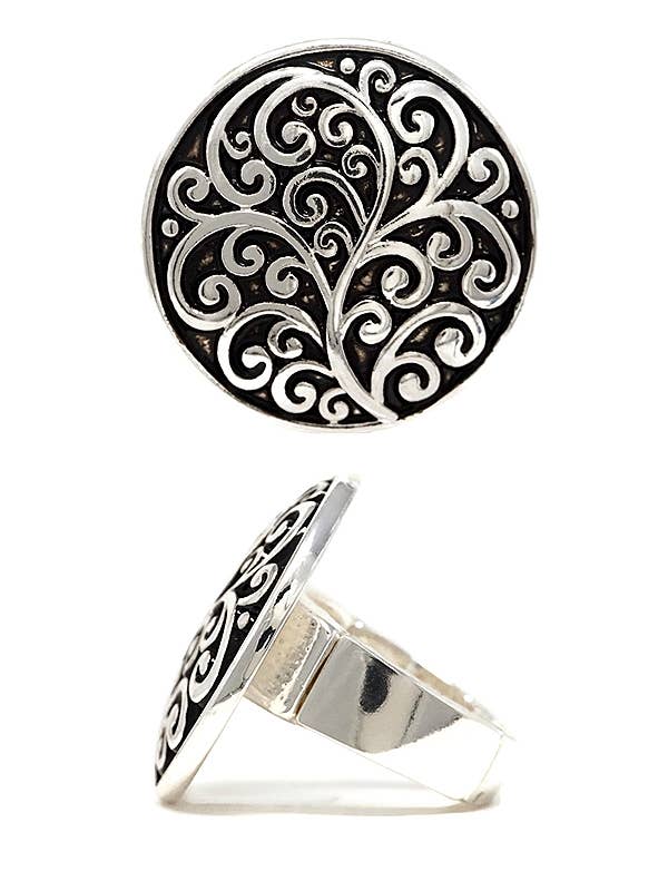 ( W521 ) DESIGNER STRETCH RING