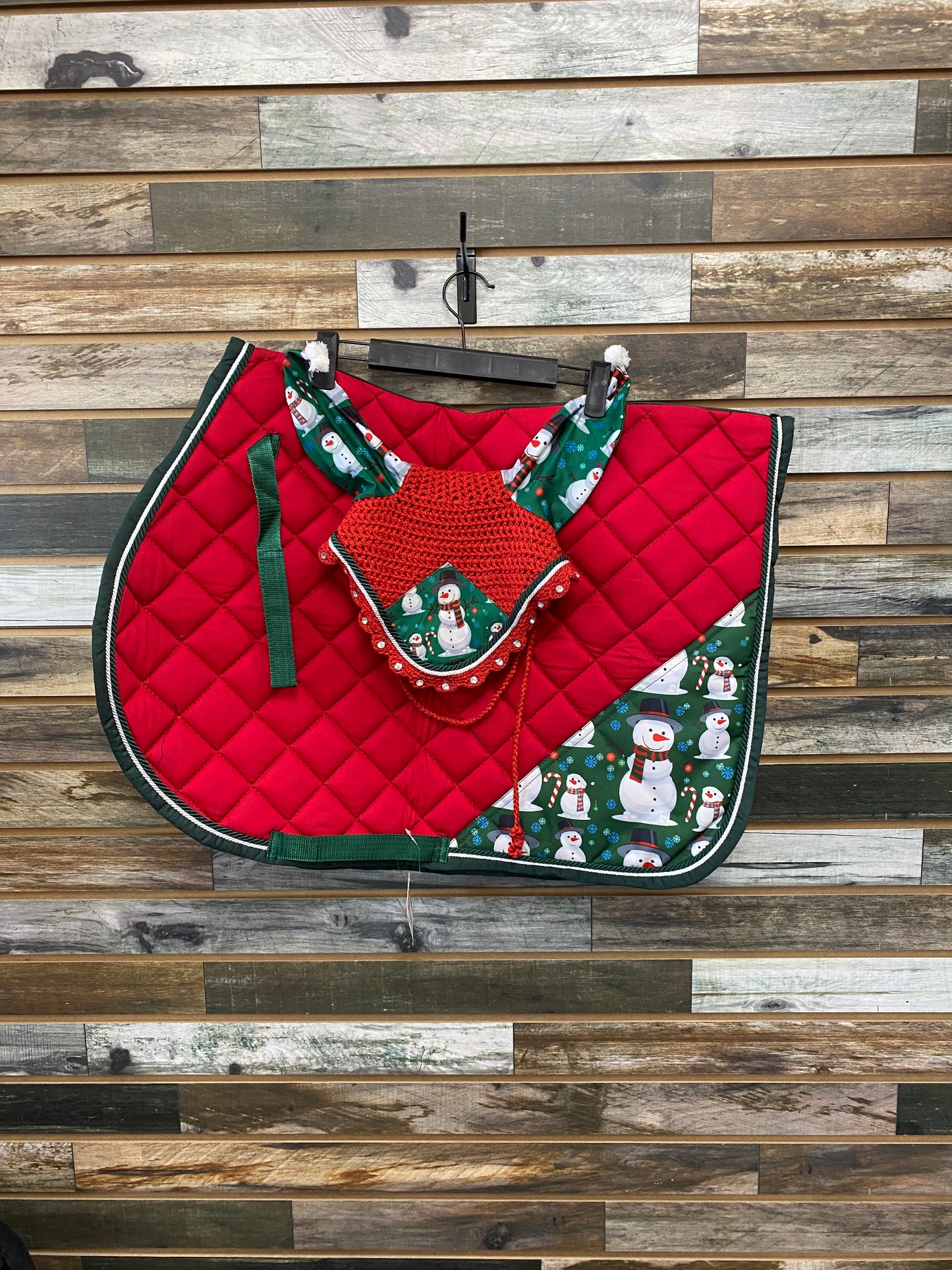 Holiday AP Saddle Pad & Ear Bonnet Set