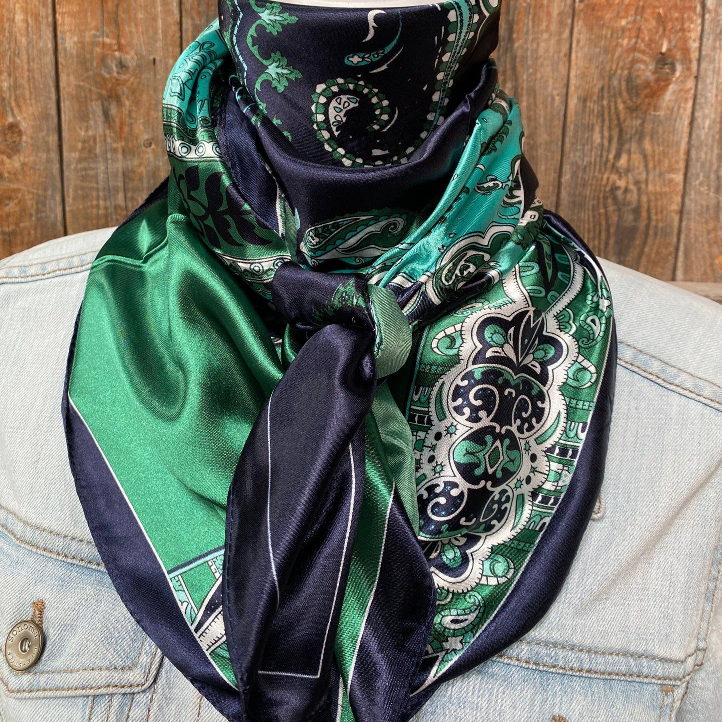 35X35" Blue and Green Waves Wild Rag/Scarf WR3357