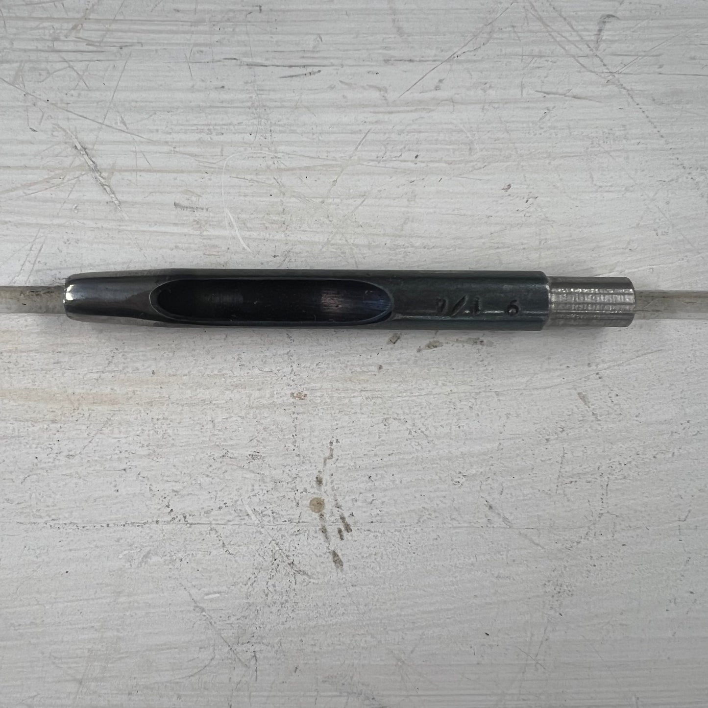 Hole Punch 1/4" Round