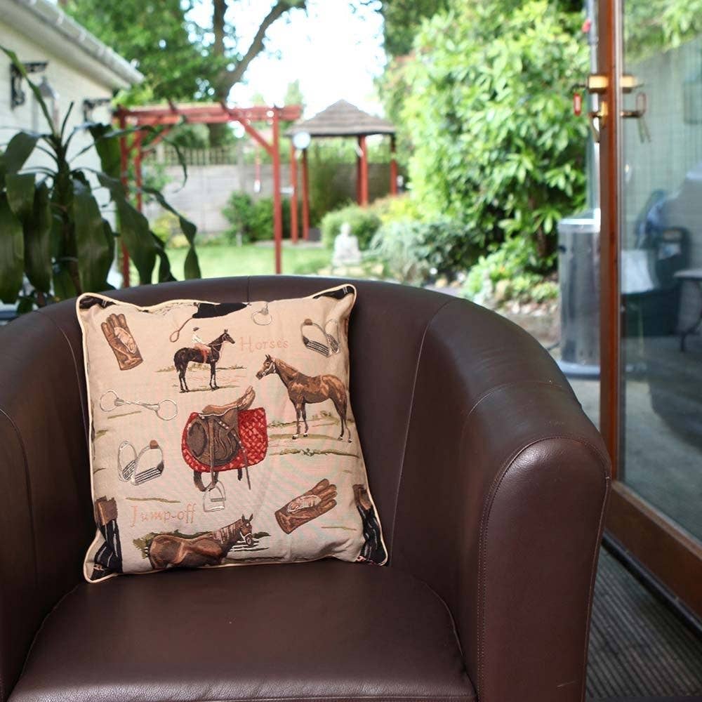 | HORSE PILLOWCASE/CUSHION COVER | DECORATIVE DESIGN FASHION HOME PILLOW 18X18 INCH