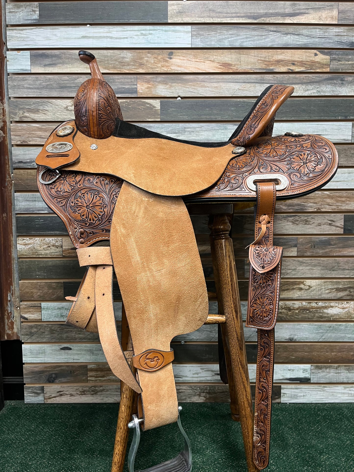 Hilason Ranch Saddle Set 16”