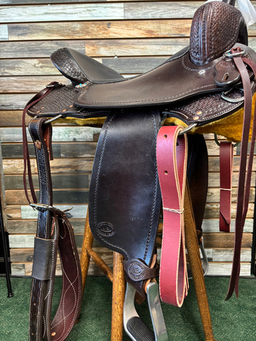 17" Custom HR Draft Trail Saddle