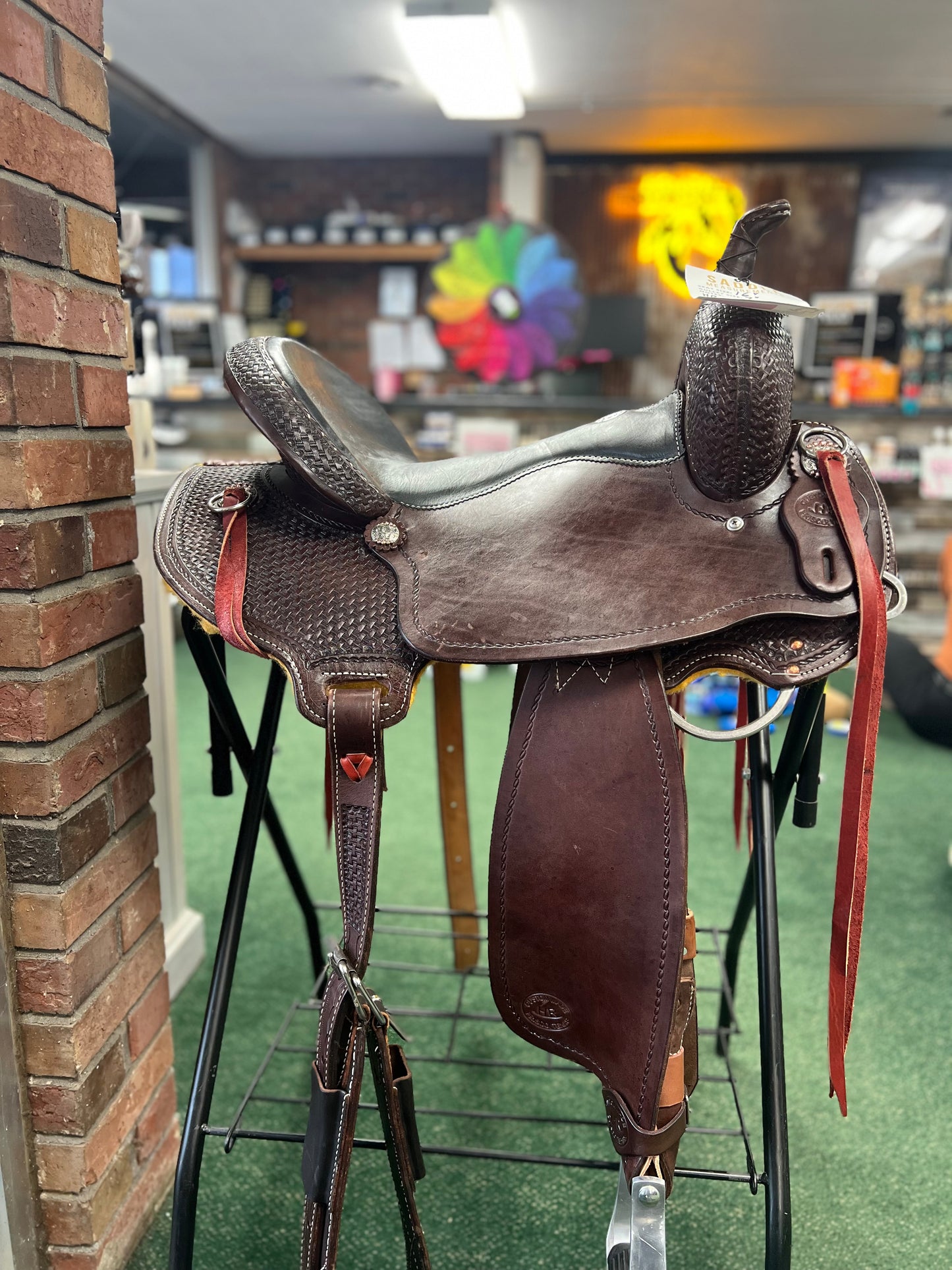 HR Trail Saddle 16"