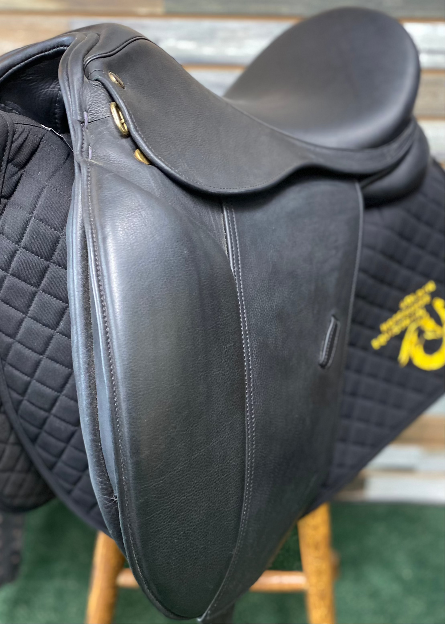 Marcel Toulouse Aachen Dressage Saddle Genesis™ Adjustable Tree™ 17.5"