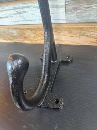 USED  Harness Hook Metal  Black