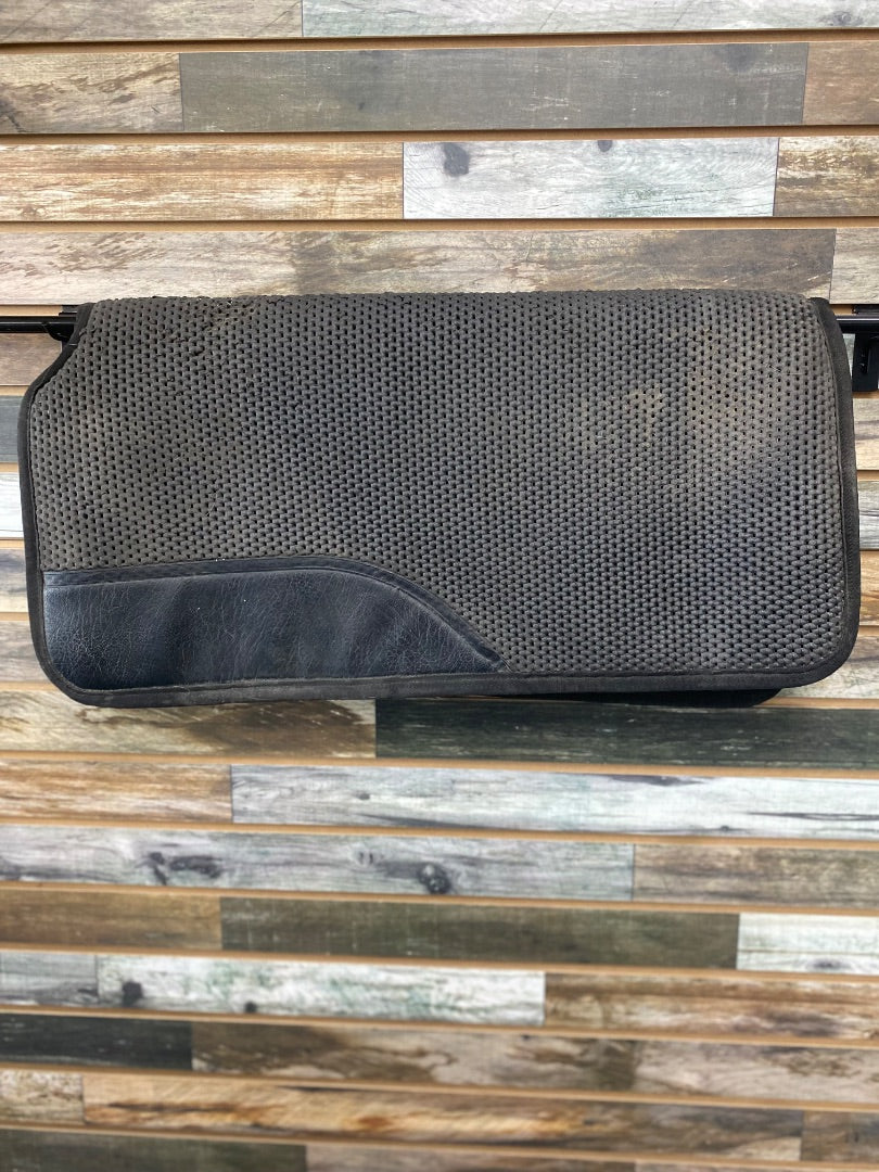 USED Neoprene Saddle Pad Black