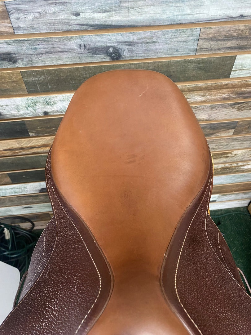 USED Collegiate Gamma Saddle 17" Chesnut