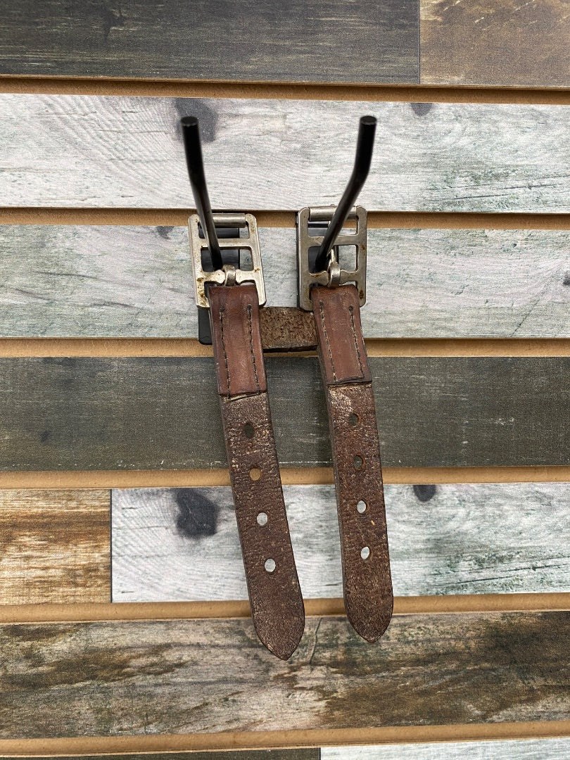 USED Golden Horseshoe Equestrian Girth Extender Cob/Horse Medium Oil