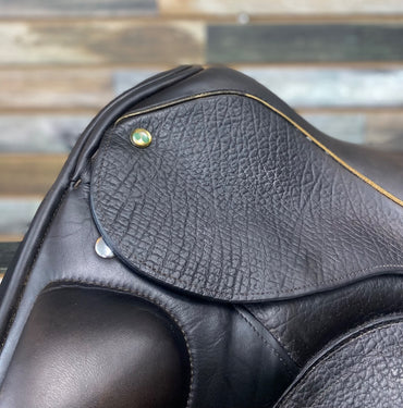 USED Takt Dressage Saddle 17.5” Brown