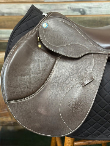 USED Philippe Fontaine Lyon H/J Saddle | 17" Seat, 6" Gullet