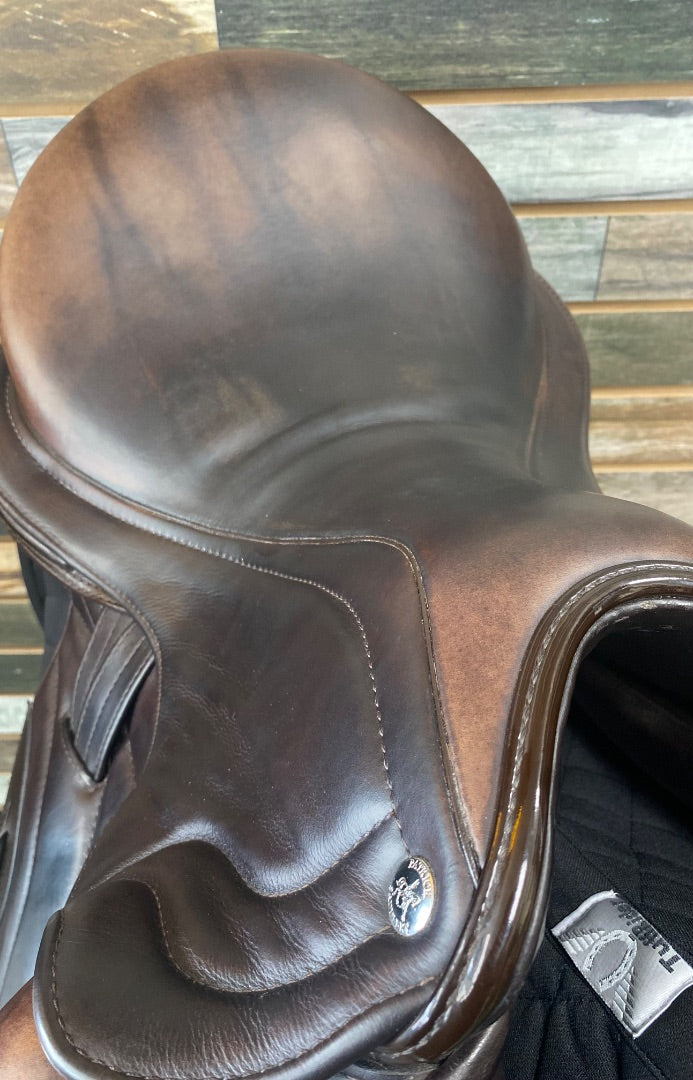 USED Patrick Saddlery Dressage Saddle 17.5 Brown