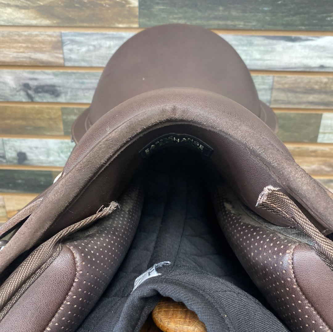 USED Wintec 500 Jump Saddle 18" Brown