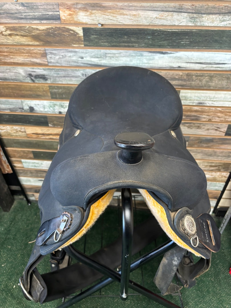 USED Wintec Western Saddles 16” Black