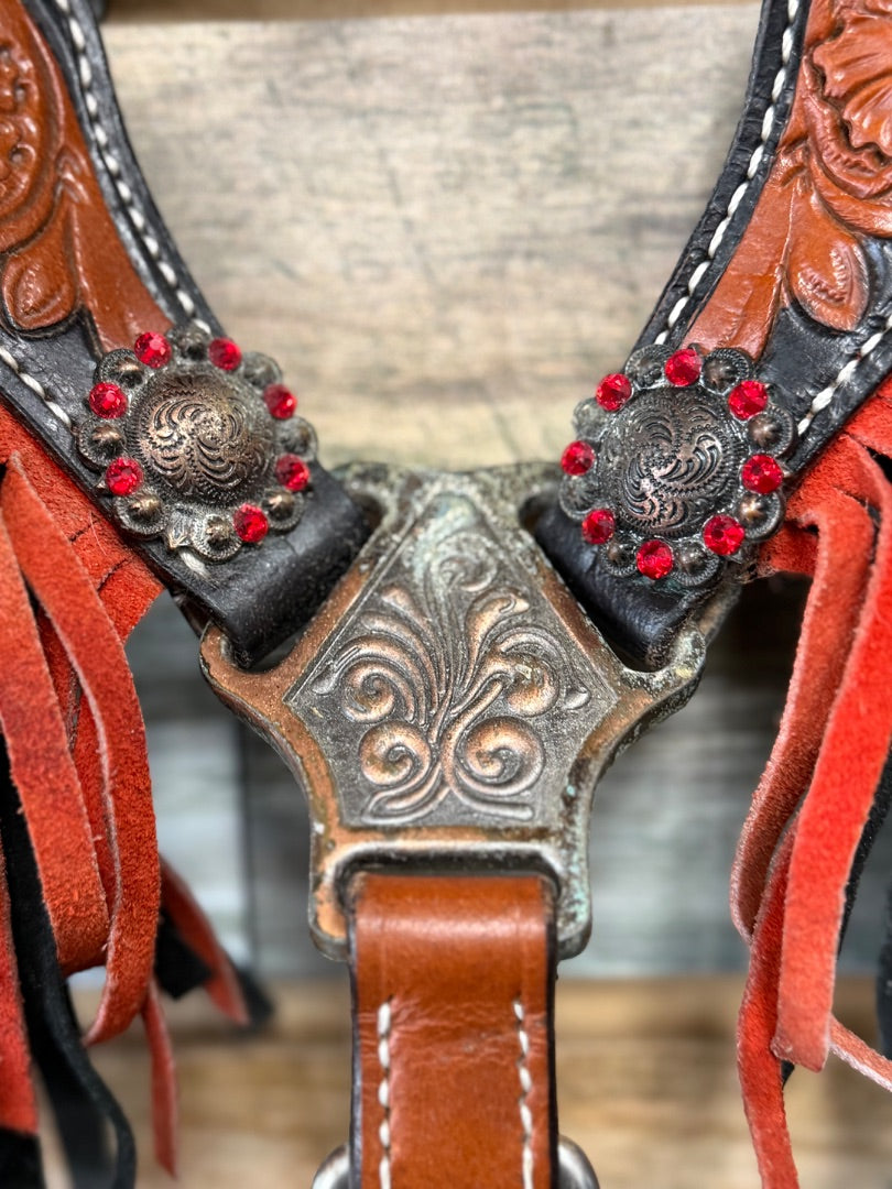 USED (NEW) Showman Headstall, Breastcollar, & Split Reins Horse Dark Oil/Black/Red