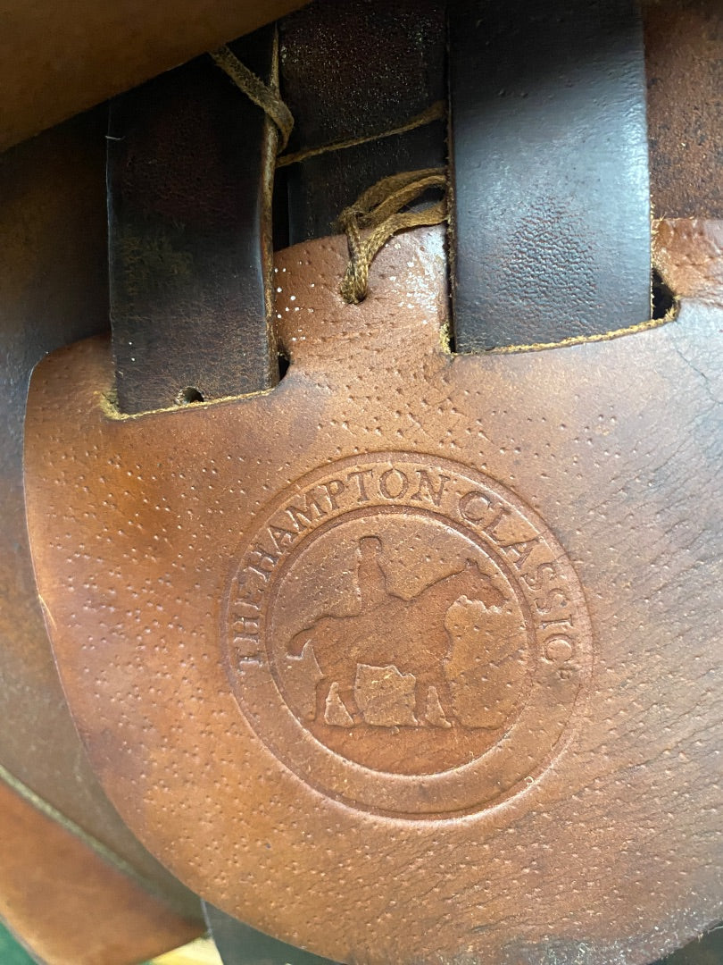 USED 16.5" Antares 'The Hampton Classic' Hunter/Jumper Saddle
