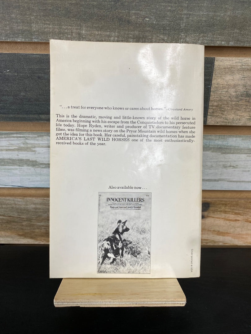 USED "America's Last Wild Horses: The Classic Study of the Mustangs": Hope Ryden