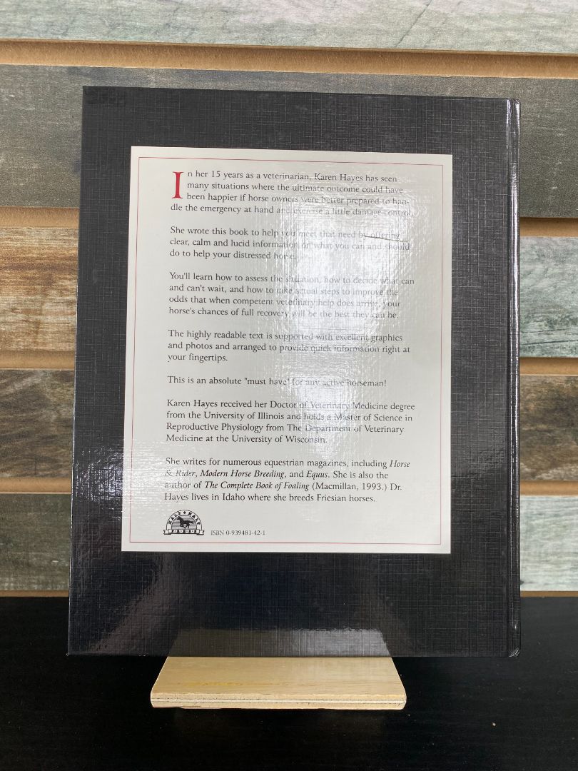 USED "EMERGENCY: The Active Horseman's Book of Emergency Care": Karen Hayes