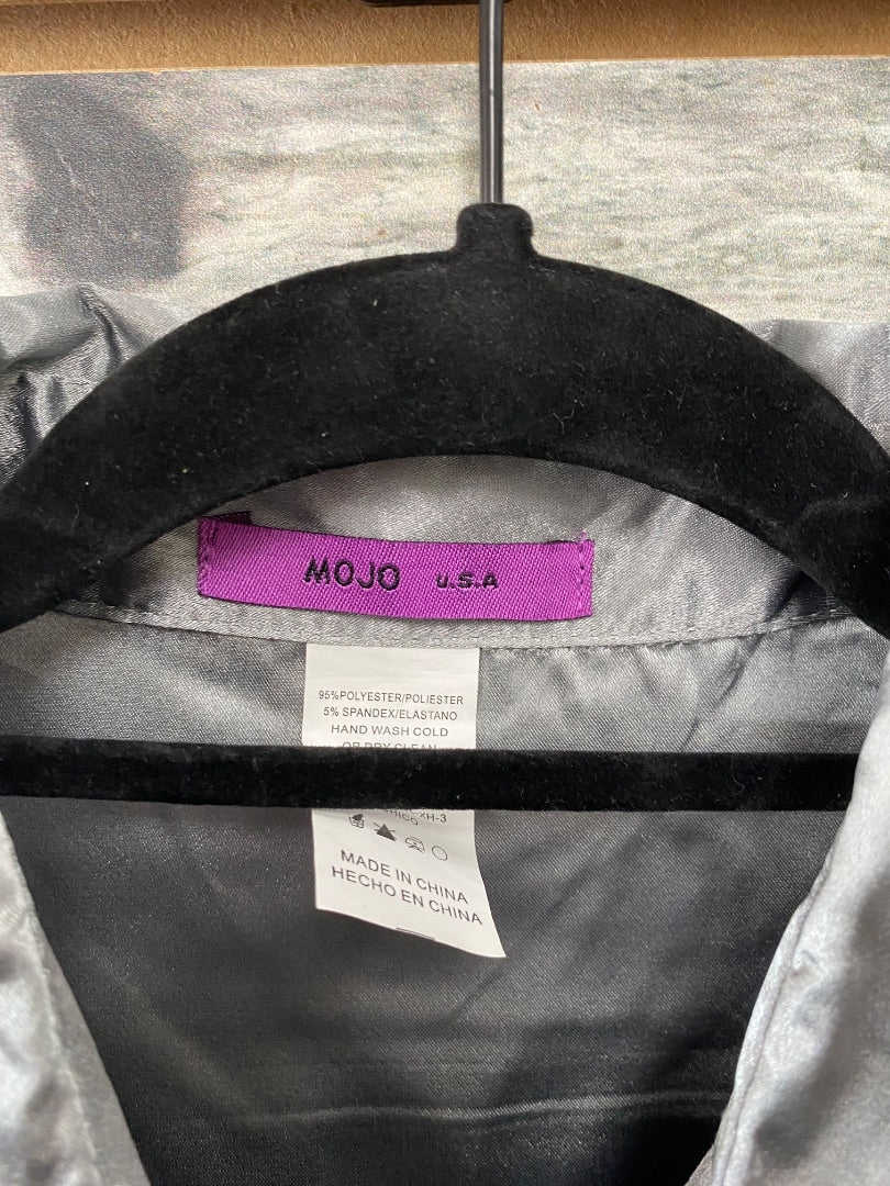 USED MOJO Western Show Top Medium Silver