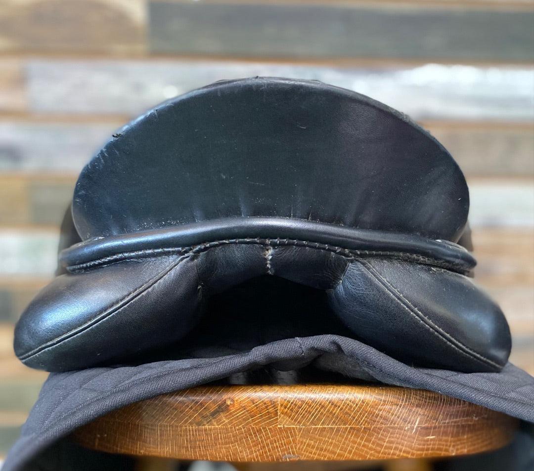 USED Passier Compact Dressage Saddle 17"