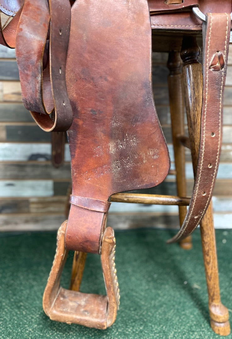 USED Blue Ridge Western Saddle 16.5" MD/O