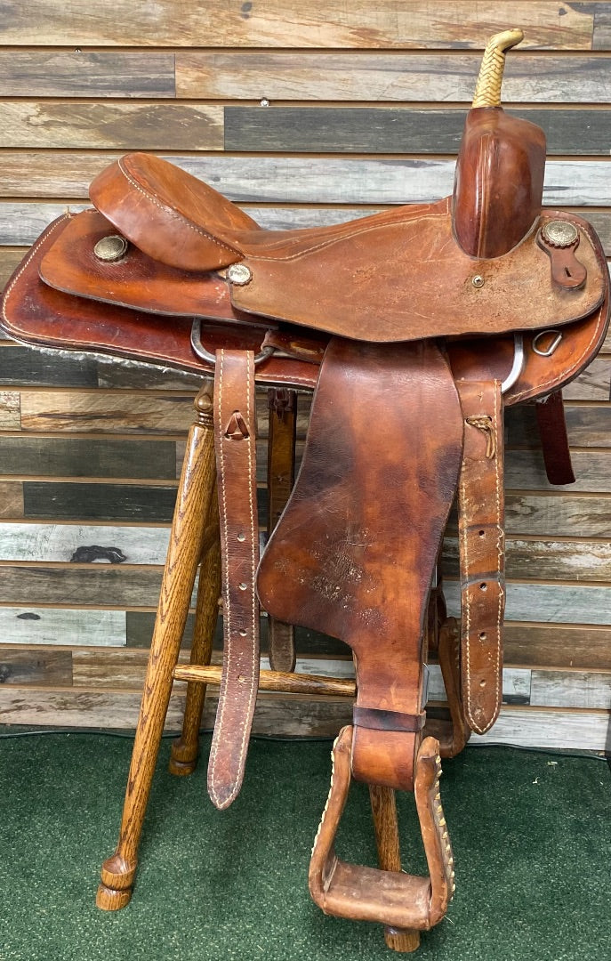USED Blue Ridge Western Saddle 16.5" MD/O