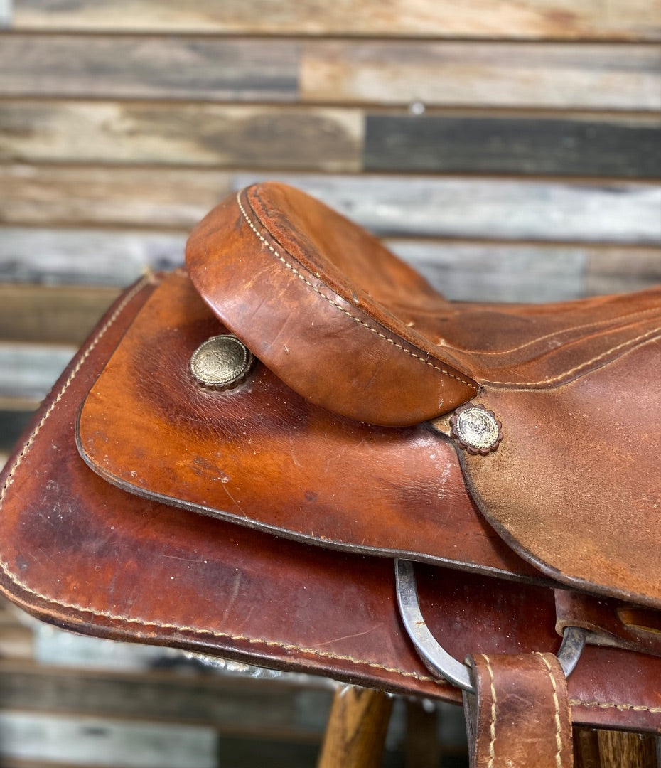 USED Blue Ridge Western Saddle 16.5" MD/O