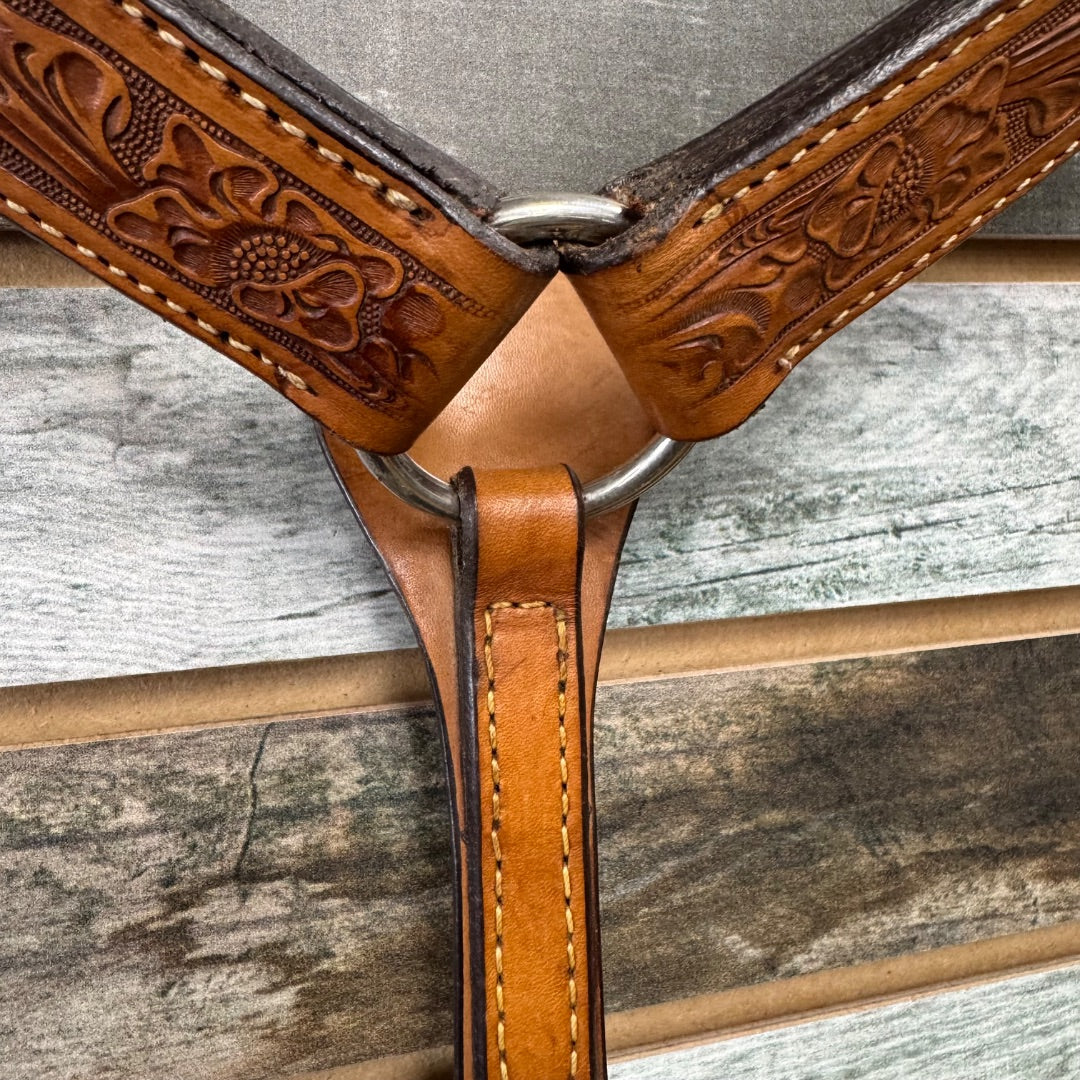 USED Western Breast Collar Full Light Oil
