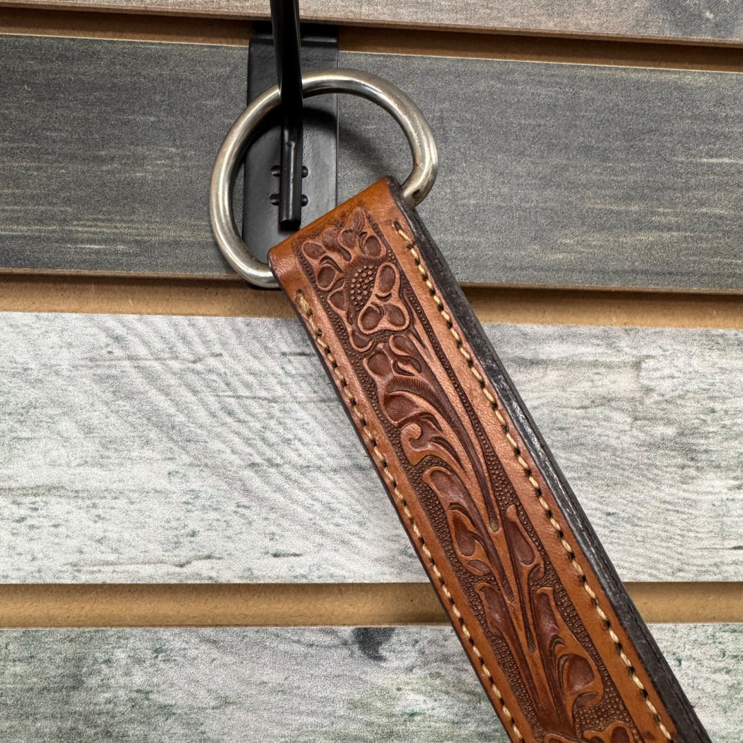 USED Western Breast Collar Full Light Oil