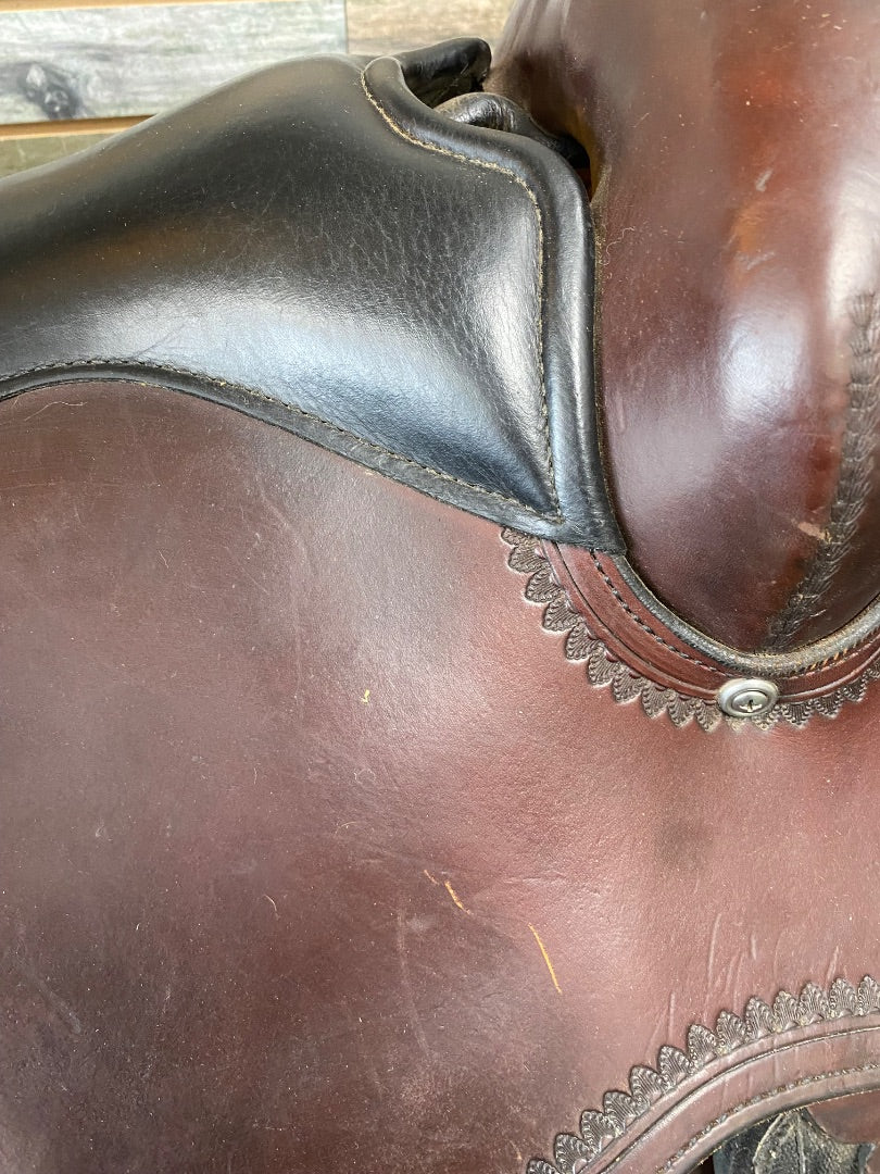 USED Circle Y Omaha Flex2 Trail Saddle 16" Dark Oil