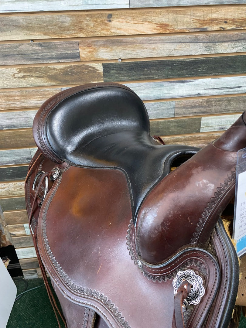 USED Circle Y Omaha Flex2 Trail Saddle 16" Dark Oil