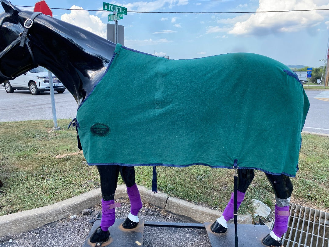 USED Weatherbeeta Fleece Cooler 75" Green