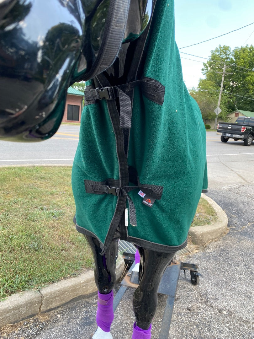 USED Polartec Fleece Cooler 84"x90" Green