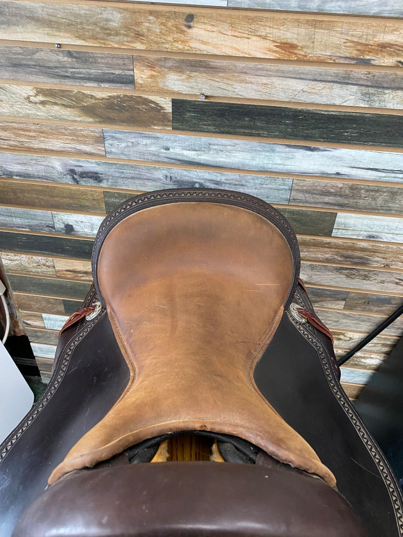 USED Circle Y Grey Forest Trail Saddle 16" Chocolate