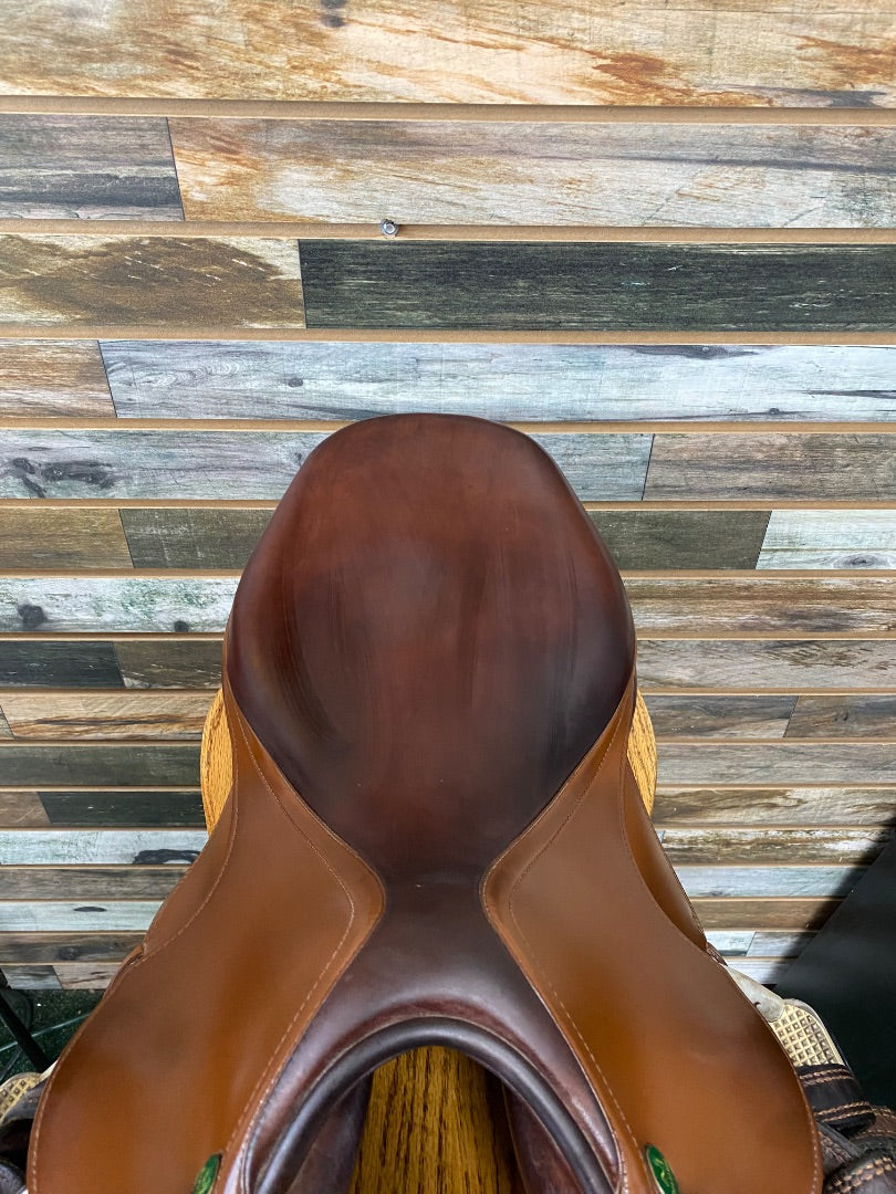 USED Presitge Eventing Saddle Short Flap 18" Chestnut