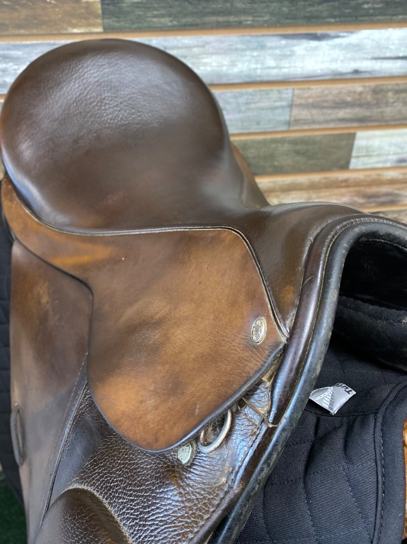 USED Black Country Springtree Dressage Saddle 17" 17" Brown
