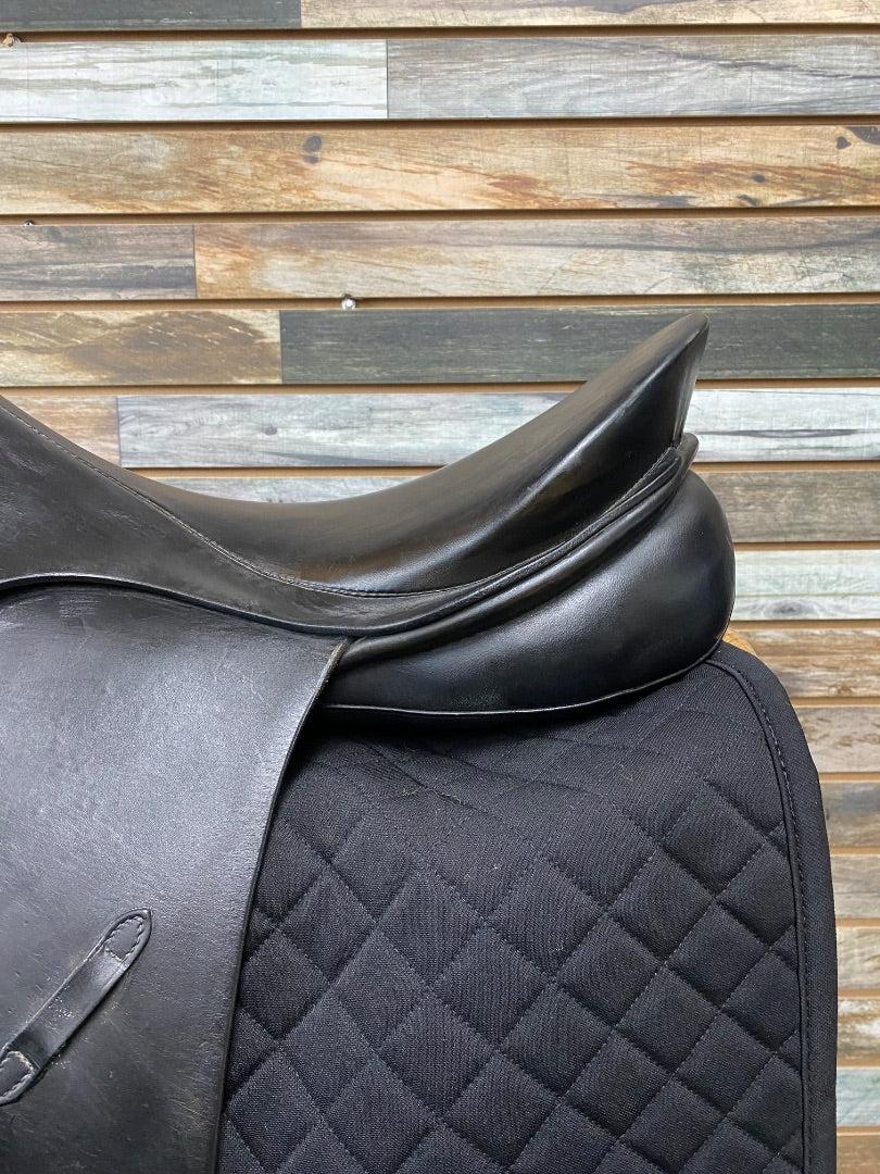 USED G. Passier & Sohn Hannover Dressage Saddle 18" Black